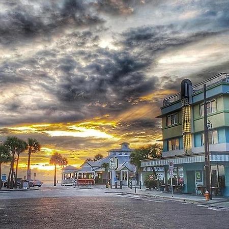 Palm Pavilion Inn Clearwater Beach Bagian luar foto